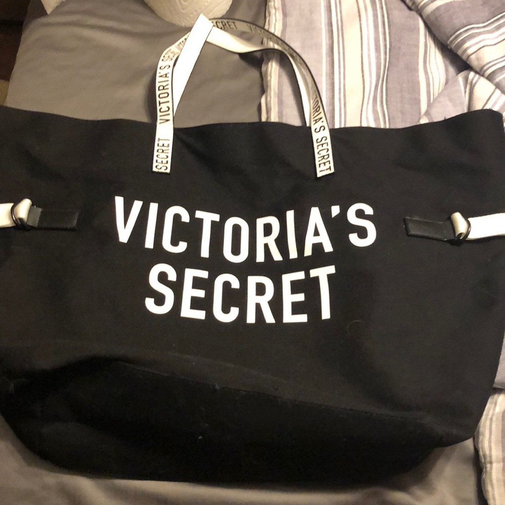 Victoria Secret Overnight Bag